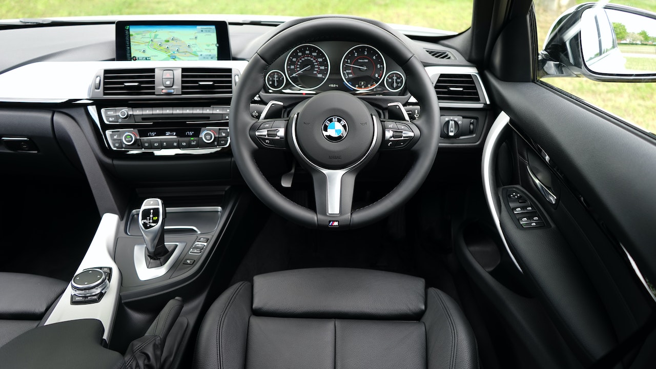 BMW hardware-based features